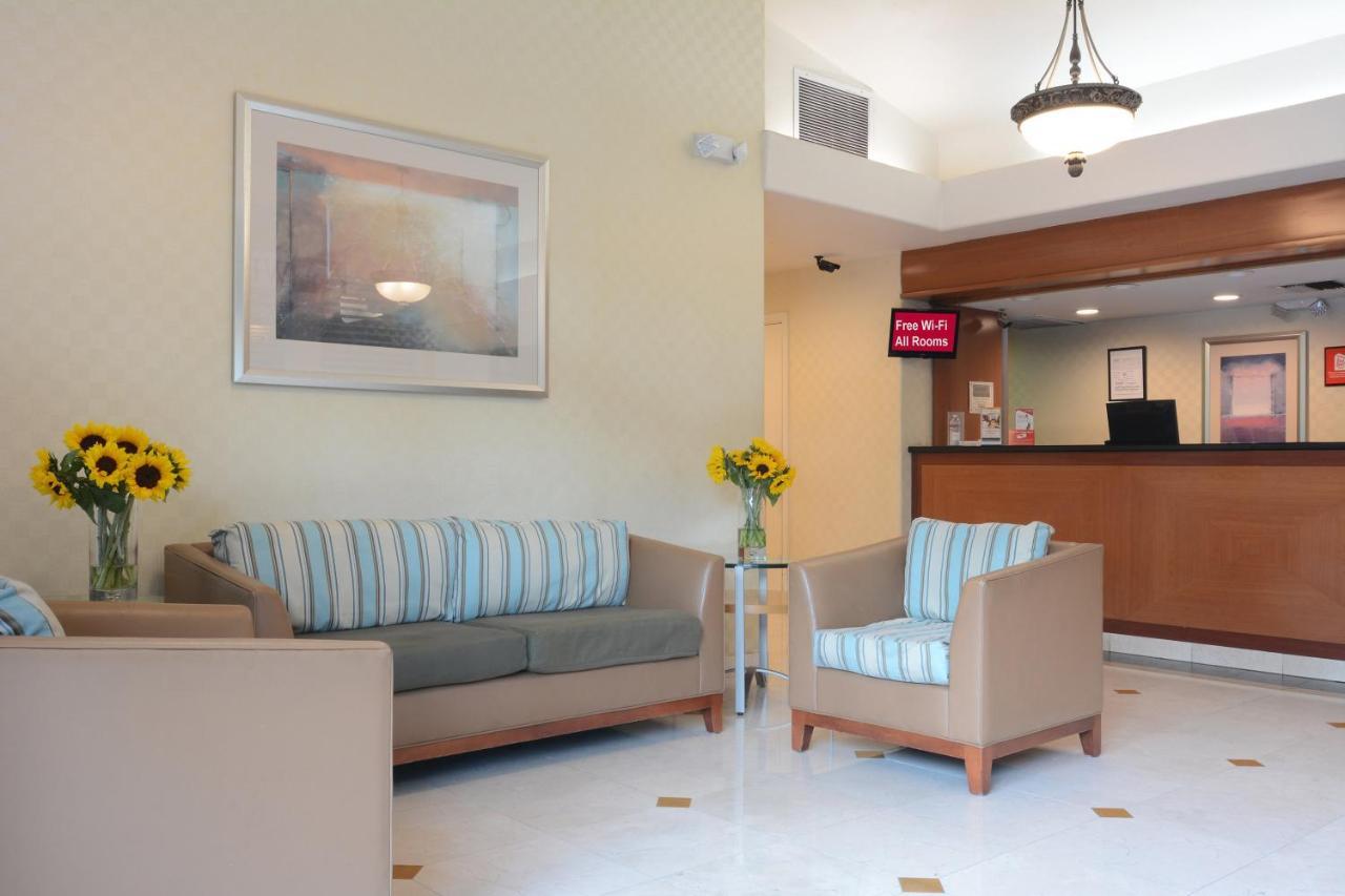 Red Roof Inn San Dimas - Fairplex Экстерьер фото