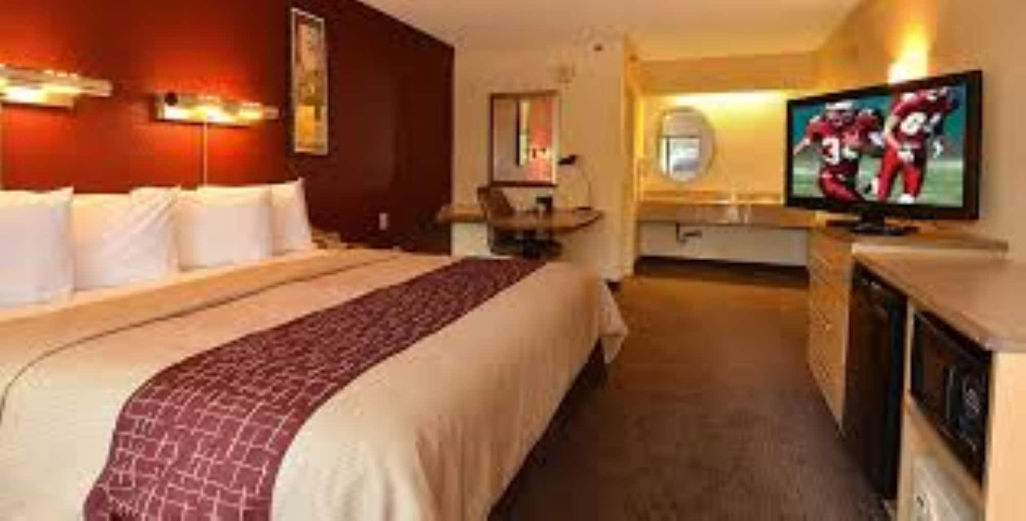 Red Roof Inn San Dimas - Fairplex Экстерьер фото