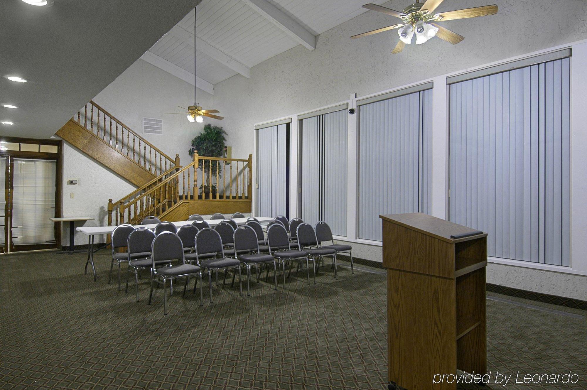 Red Roof Inn San Dimas - Fairplex Экстерьер фото